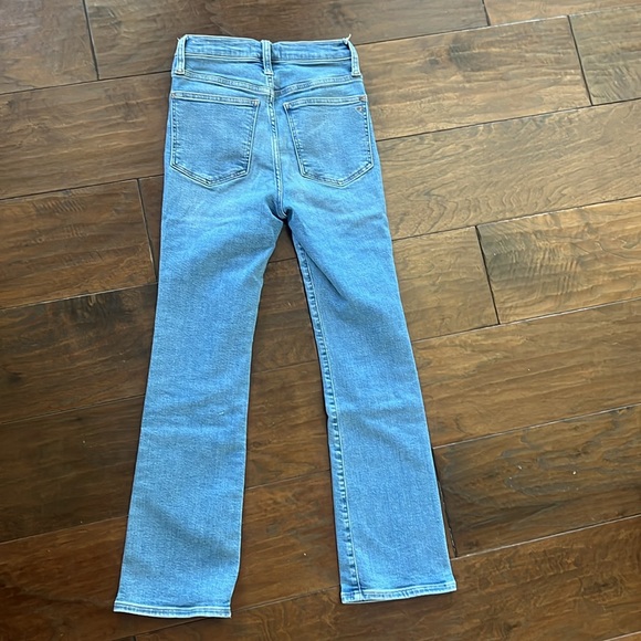 Madewell Cali Demi-Boot Jeans in Dorrance Wash: TENCELT™ Denim Edition  sz 23 - Picture 3 of 5
